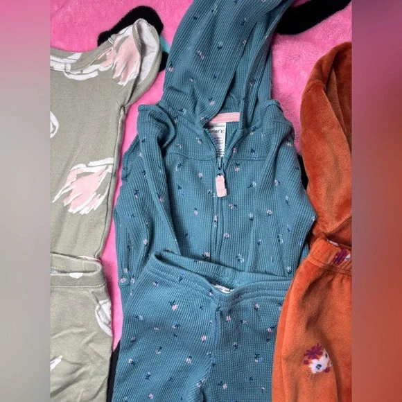 Newborn girl matching sets bundle - Picture 3 of 5